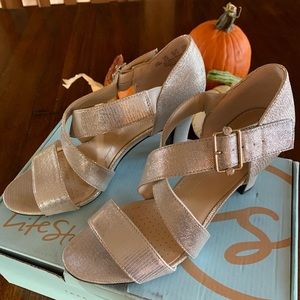 Life Stride metallic dress heels size 7.5